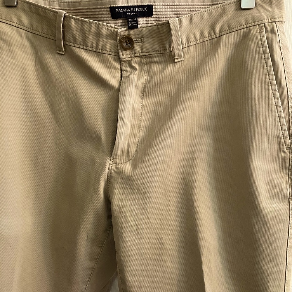 Banana Republic Tan Chinos Slim fit